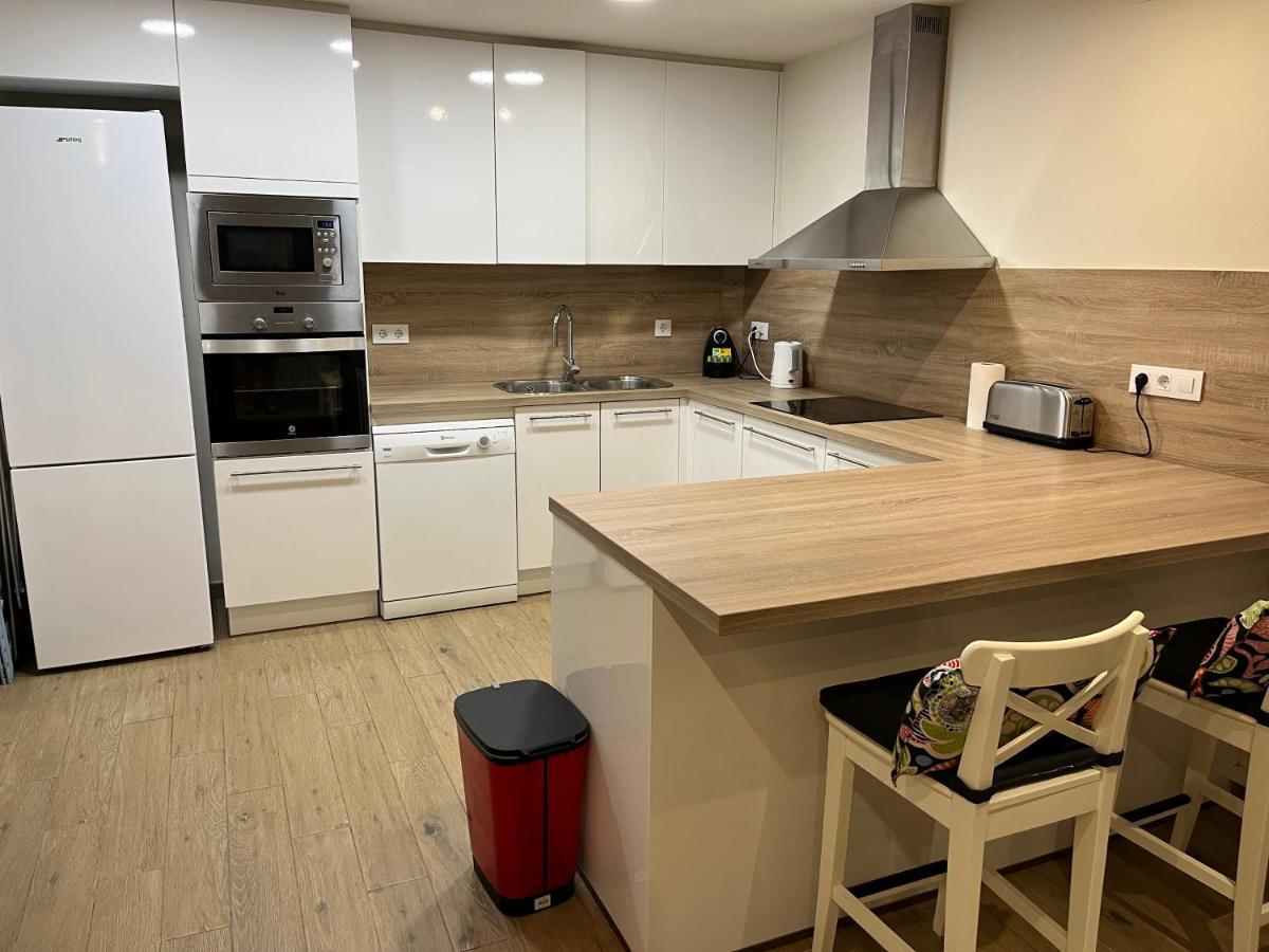 Apartamento En La Playa. Free Parking. Free Wifi L' Escala 외부 사진
